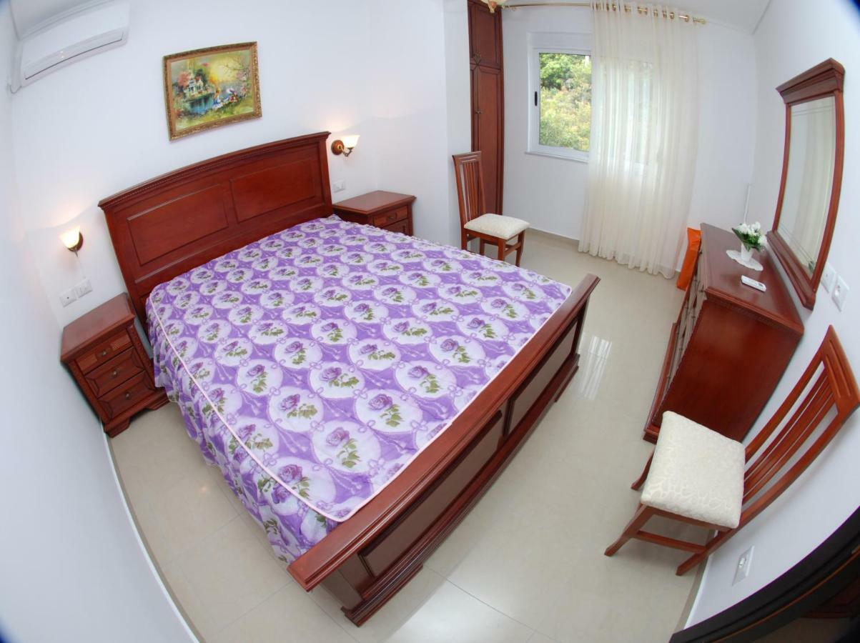 Erti'S Apartments Saranda Dış mekan fotoğraf
